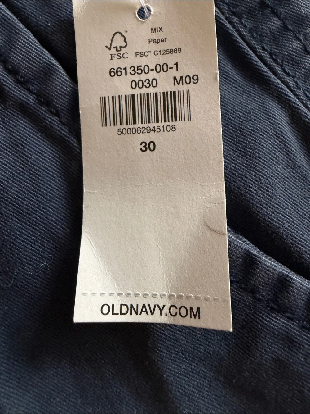 Old Navy Men’s Navy Flat-Front Chino Shorts